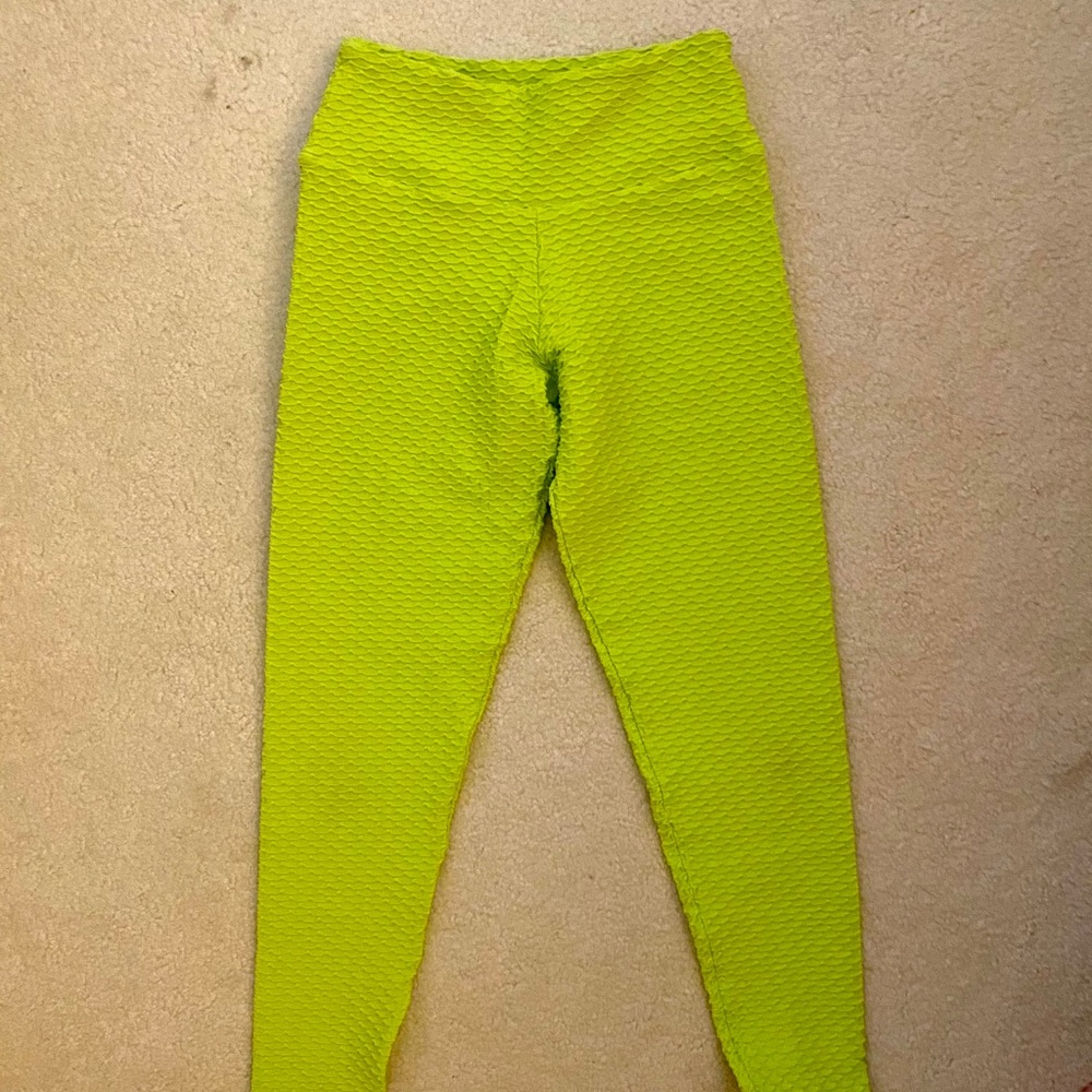 Bootybybrabants lime green croco legging